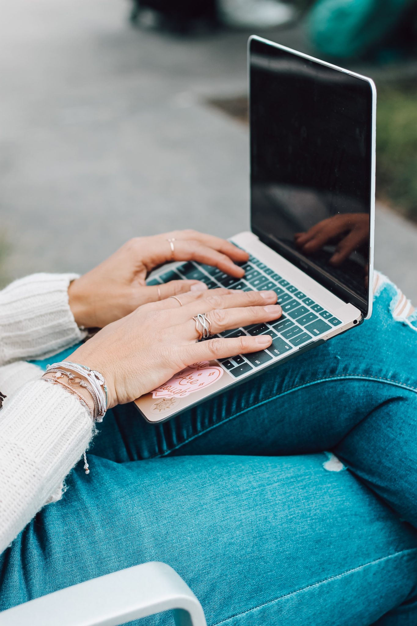 shayna-douglas-T66ZQiUc2F8-unsplash